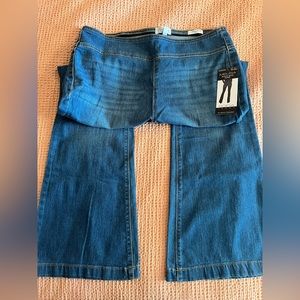 CUTE Pull-On Flare Jeans 👖 ❤️🔥